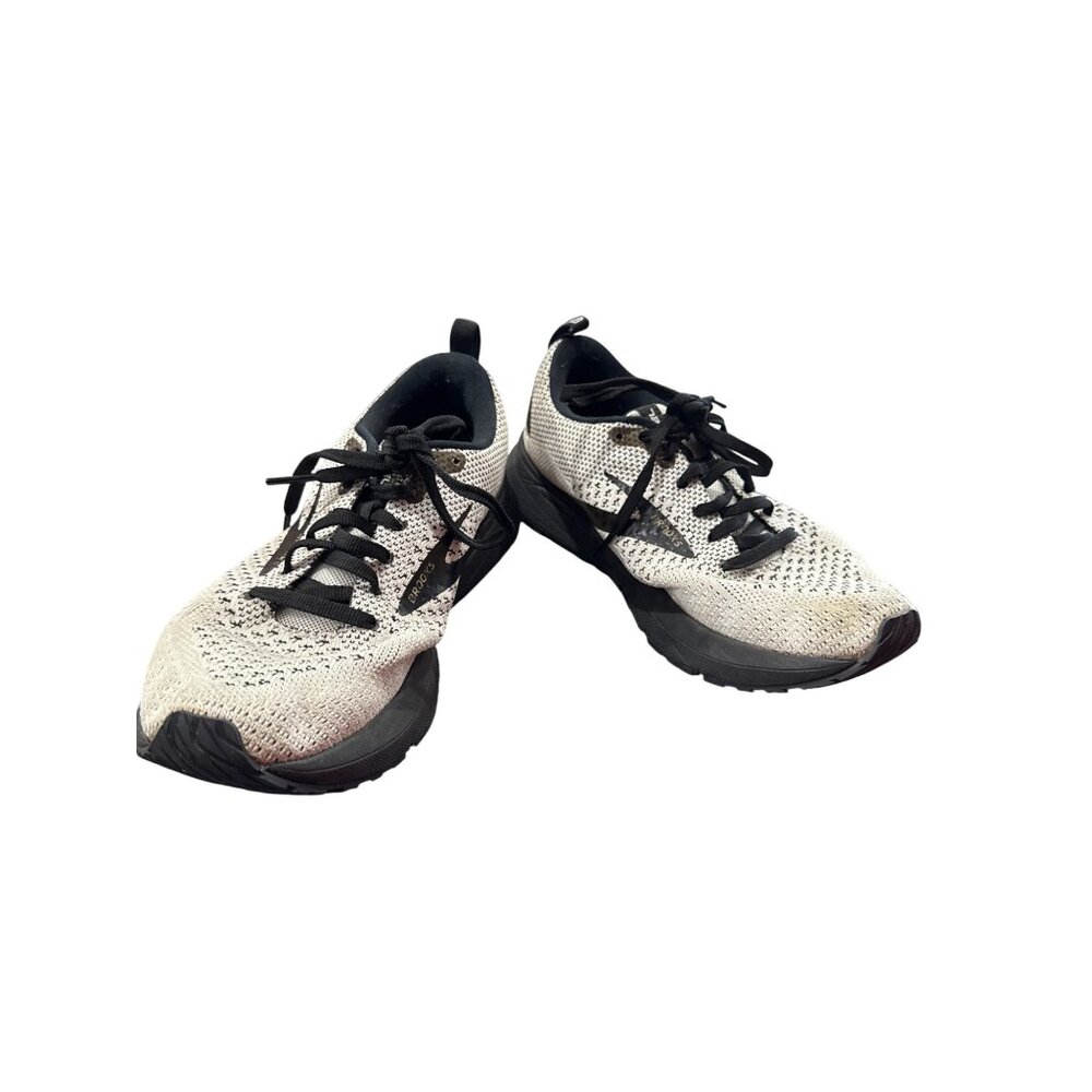 Brooks Revel 4 Womens white black running sneakers shoes size 6 SKU 8809